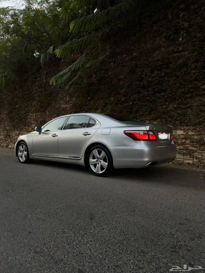 لكزس LS460L سعودي 2012 5