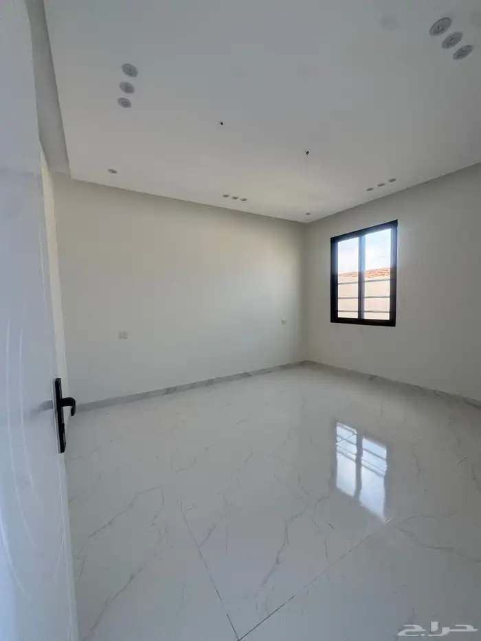 فيلا للايجار بالسلام 12