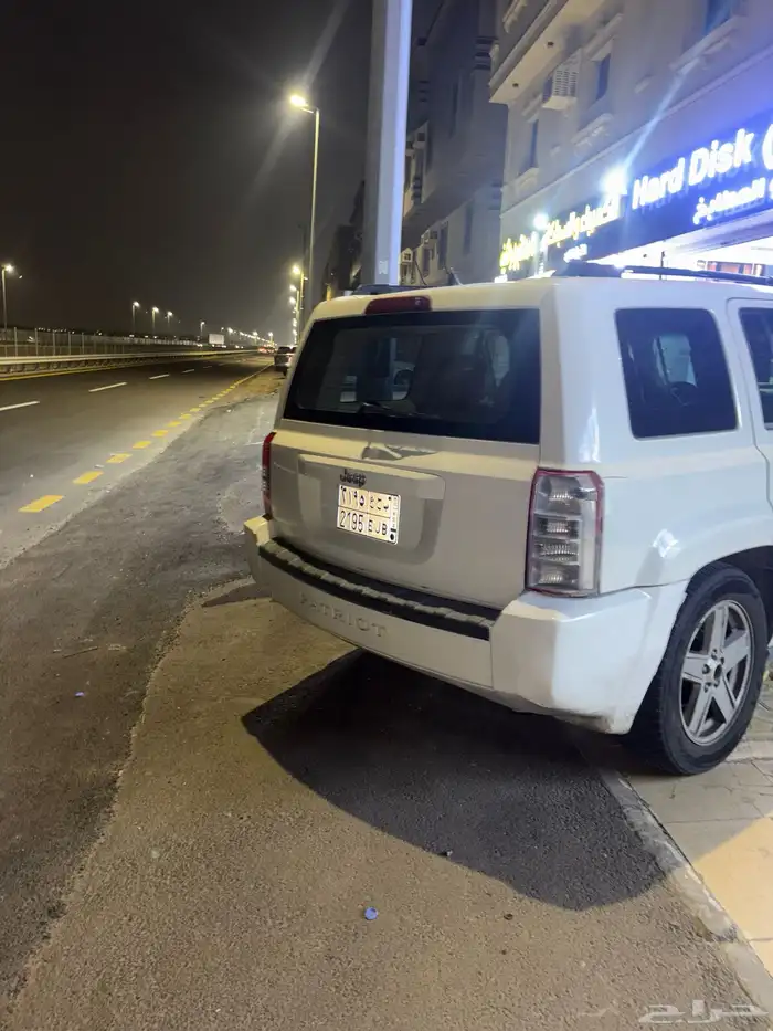 جيب باتريوت 2010 4