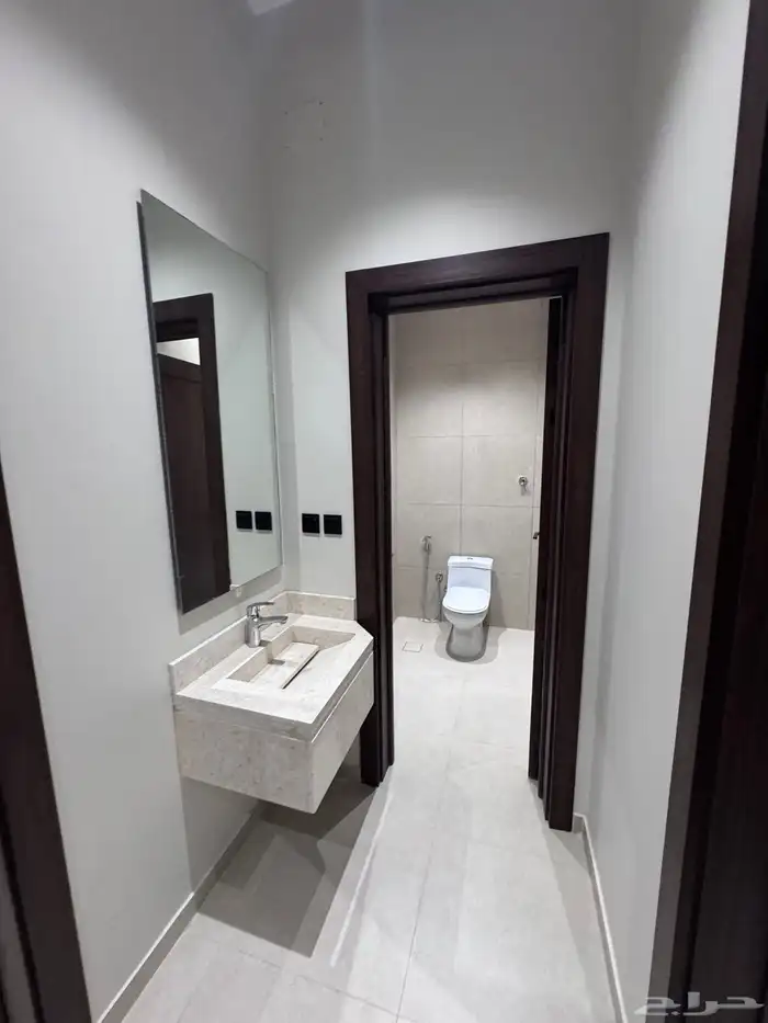 شقق للبيع بمخطط 8 حي الشاطئ 10