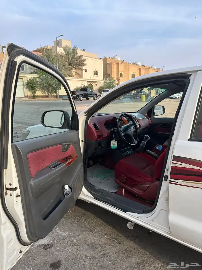 للبيع هايلوكس 2015 غمارتين بدون دبل GLX فل كامل 4