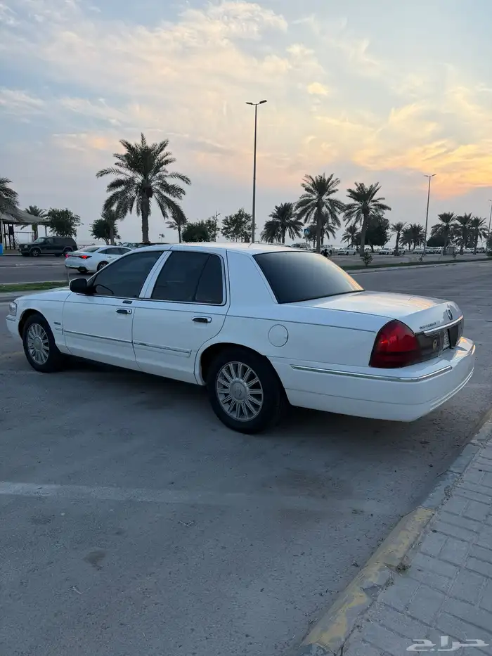 فورد ماركيز 2010 2