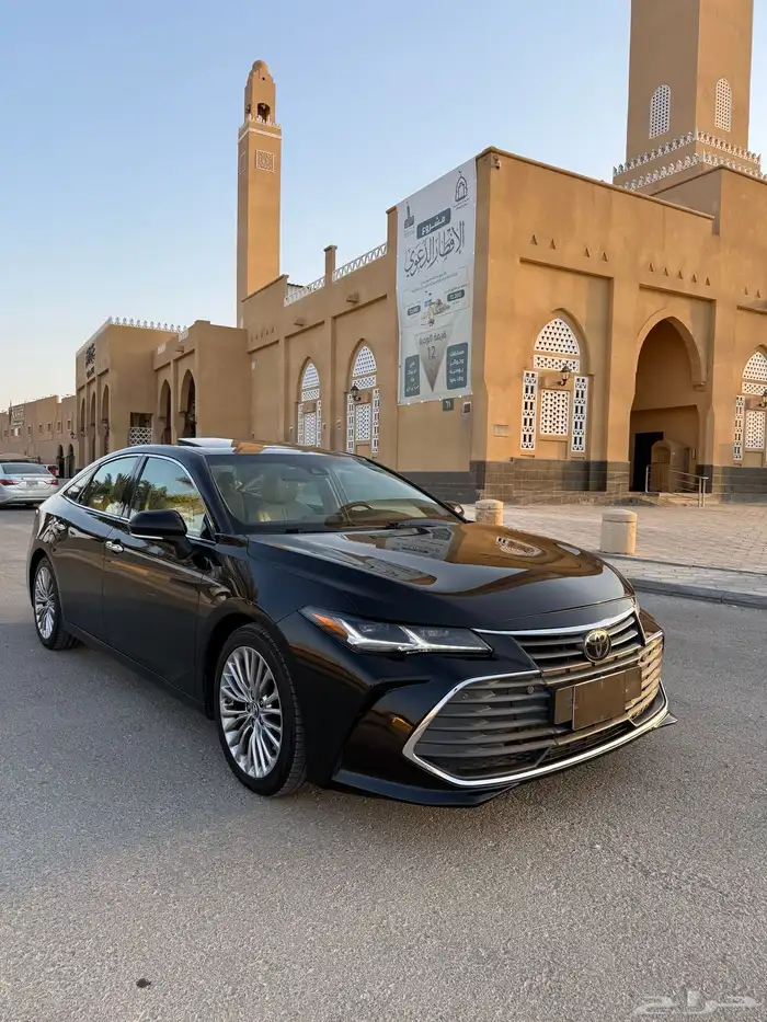 تويوتا افالون 2020 فل كامل مالك اول 5