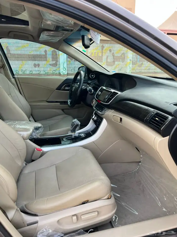 هوندا اكورد 2015 V6 9