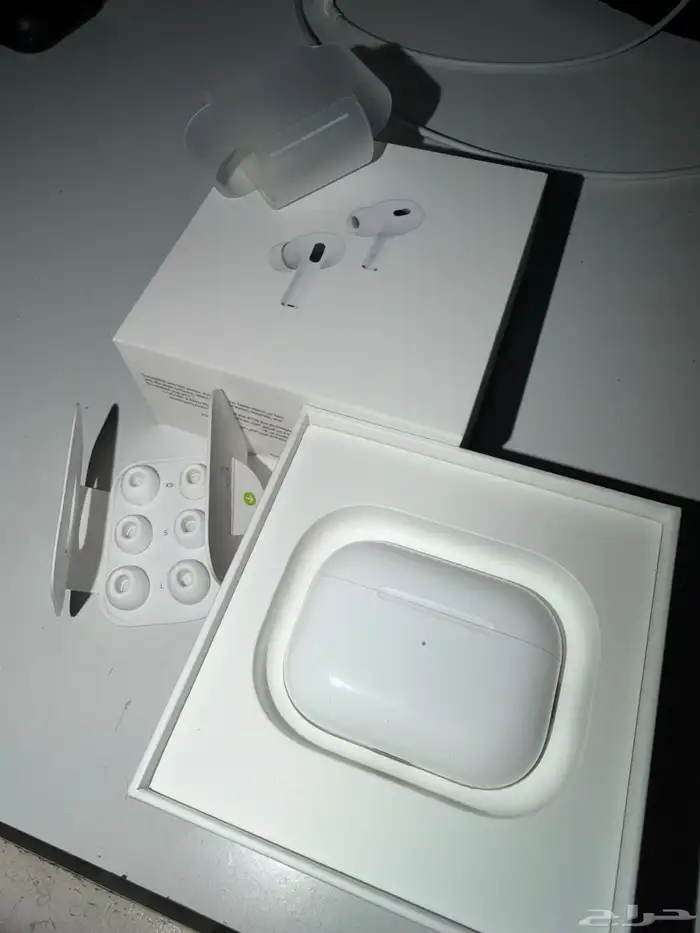سماعه ابل AirPods Pro الجيل الثاني 0