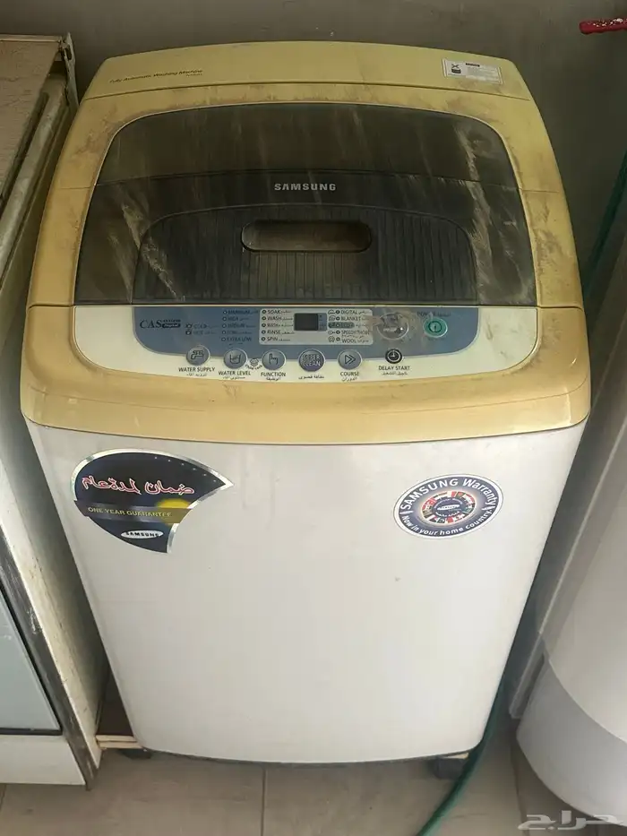 طاولة و فرن و غسالة 1