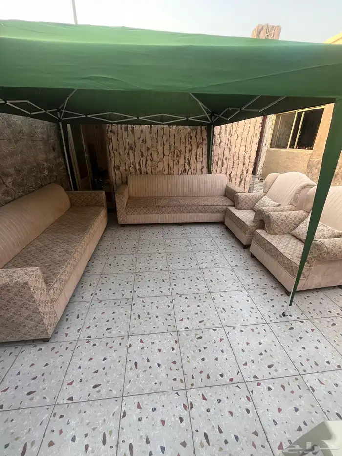 للبيع كنب 10 اشخاص 0