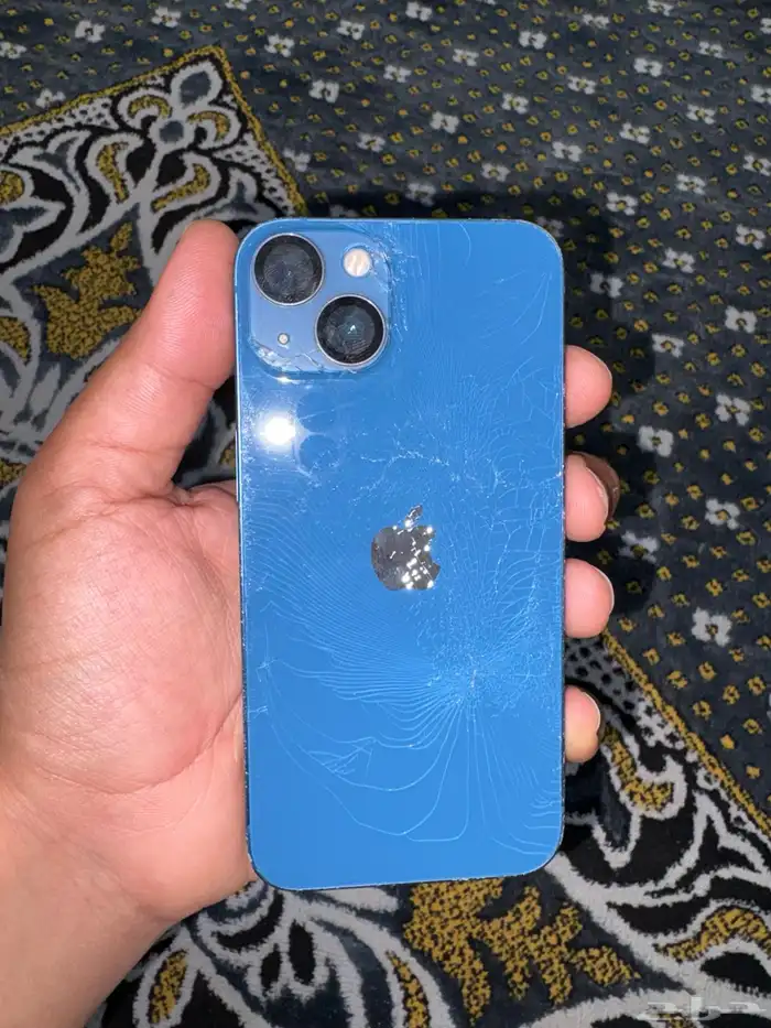 ايفون 13 العادي 3