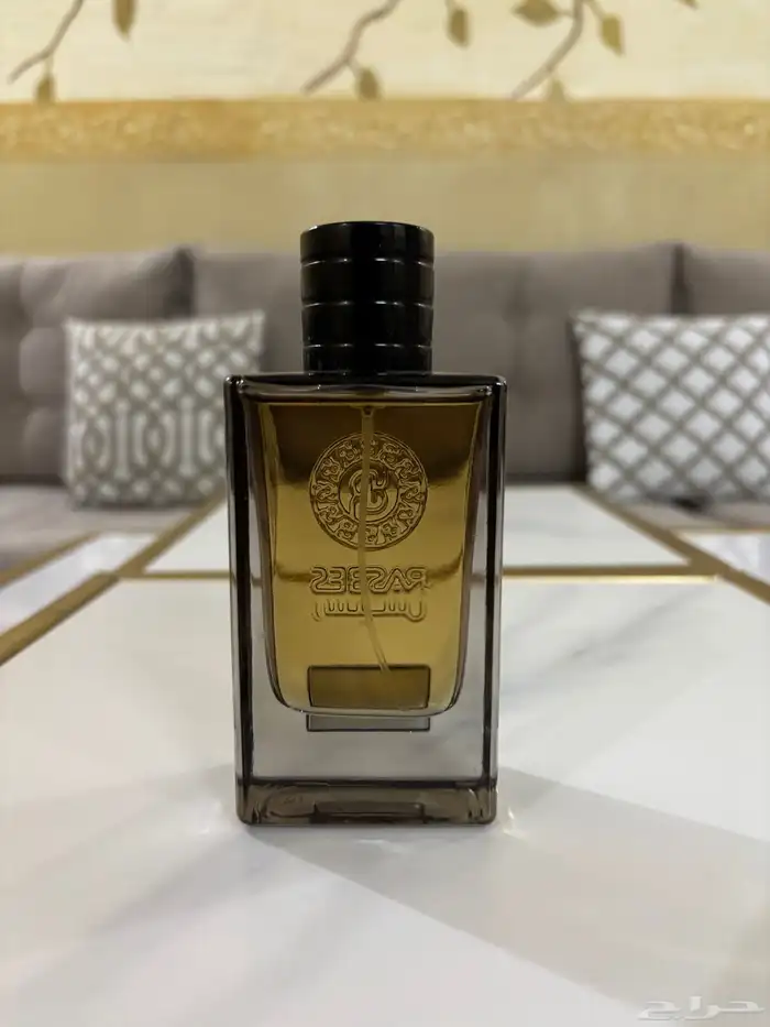 عطر بلاك من رسيس مكونات العطر في نص العرض 1