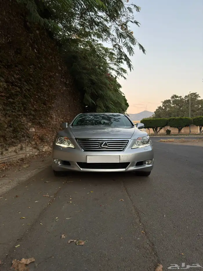 لكزس LS460L سعودي 2012 1