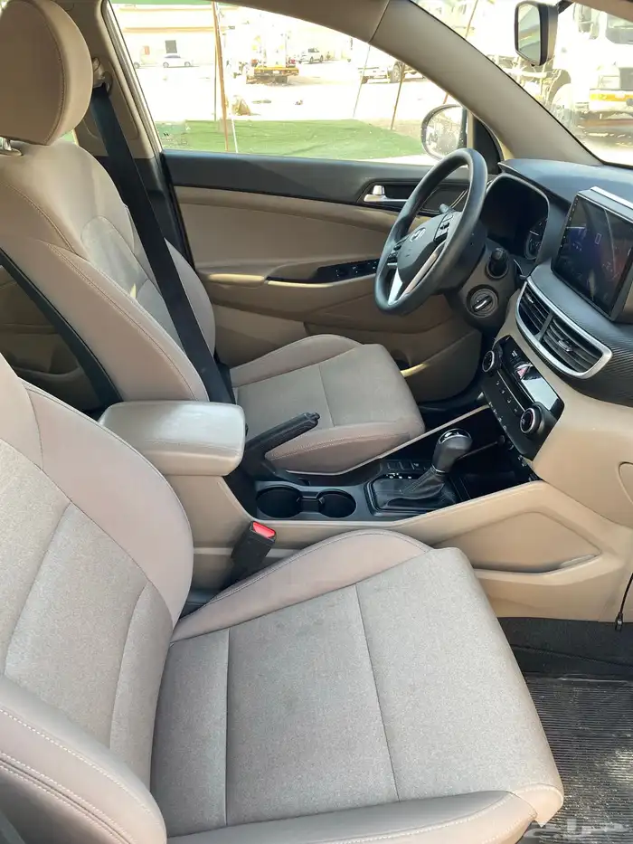 توسان دبل بنزين مخزن 8