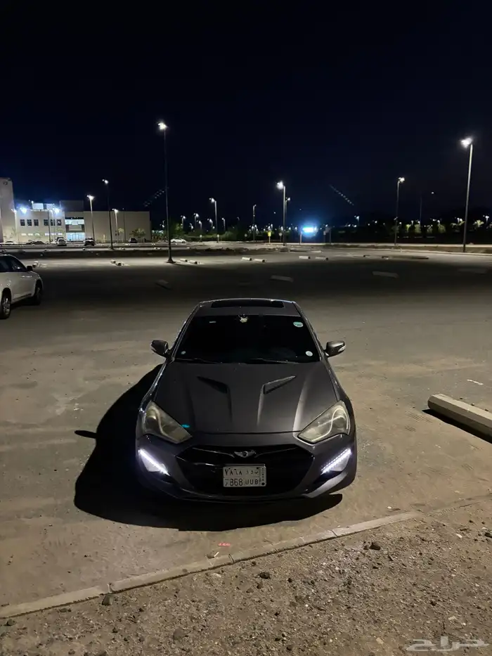 جينسس كوبيه 8