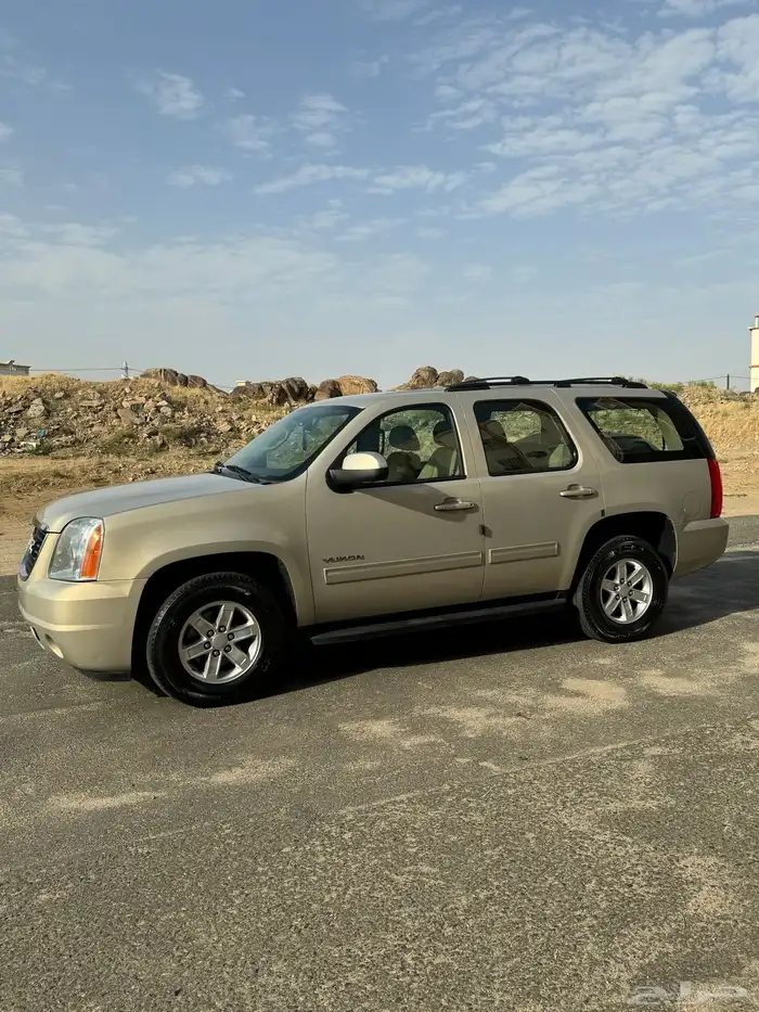 يوكن 2012 قصير دبل 8