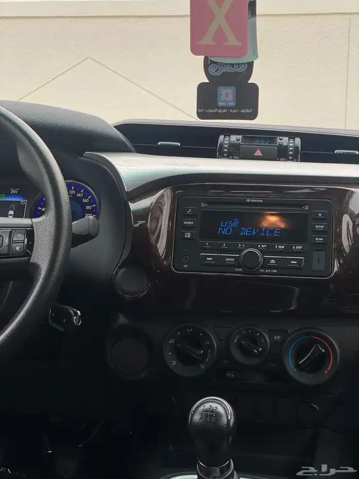 هايلوكس 2018وكاله فل كامل سعودي مخزنه ممشى 53الف بدووون دبل 43