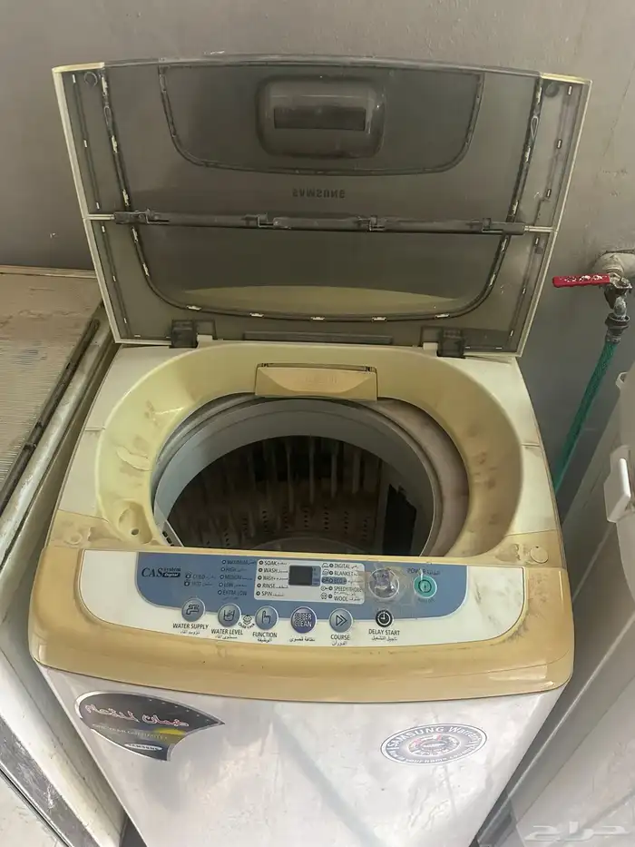 طاولة و فرن و غسالة 4