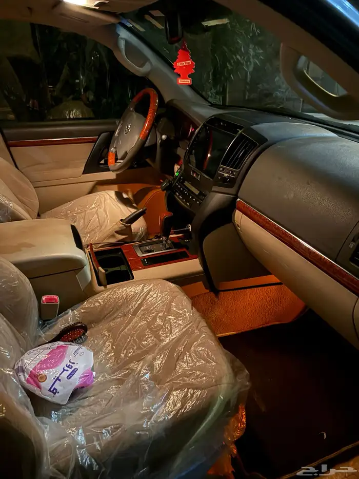 لاندكروزر GXR V6 2013 مستعمل للبيع 6