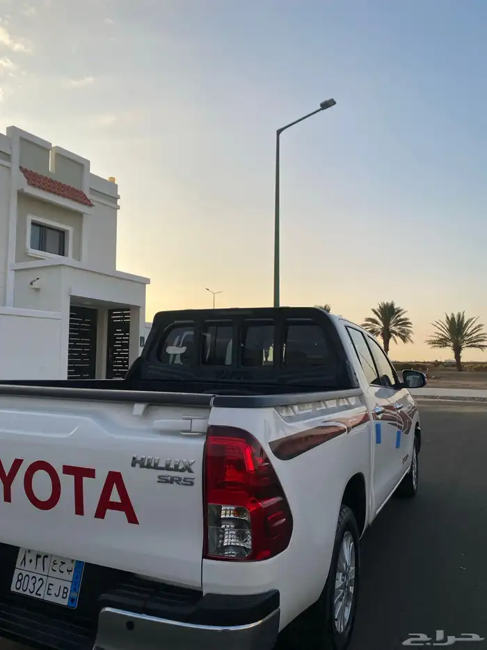 هايلوكس 2016وكاله فل كامل قير عايدي بدون دبل مخزنه ممشى 97 17