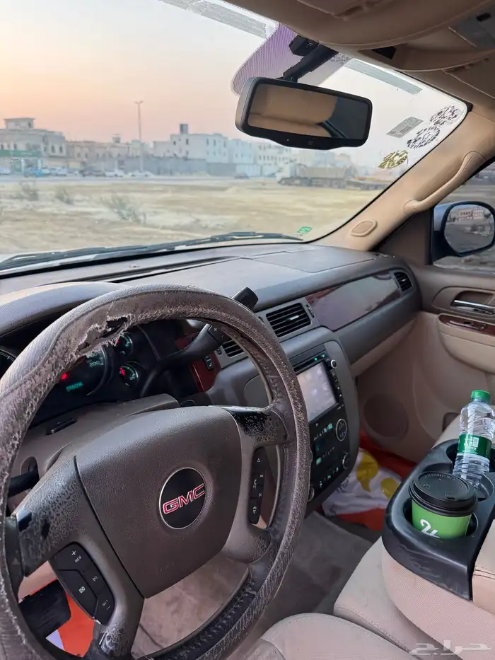 يوكن 2011 XL بدون دبل 14