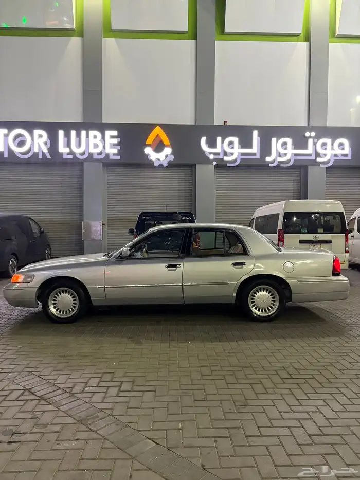 فورد جراند ماركيز مديل 2000 6