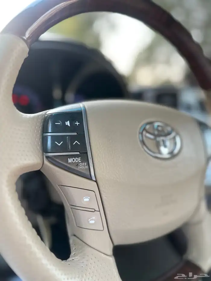 افالون ليمتد سعودي 2012 بحالة الجديد 14