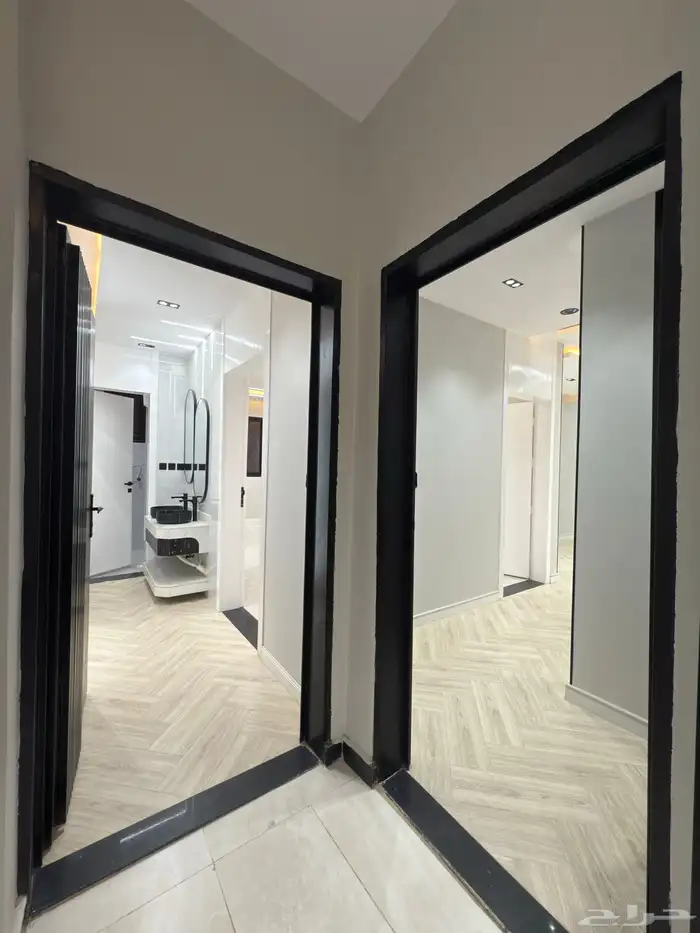 شقق علويه 6 غرف بتصميم مودرن مقابل ممشي الراقي -بسعر 550الف 2