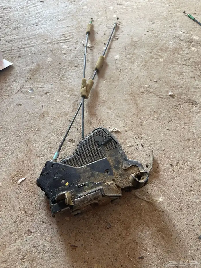 للبيع قطع غيار 3