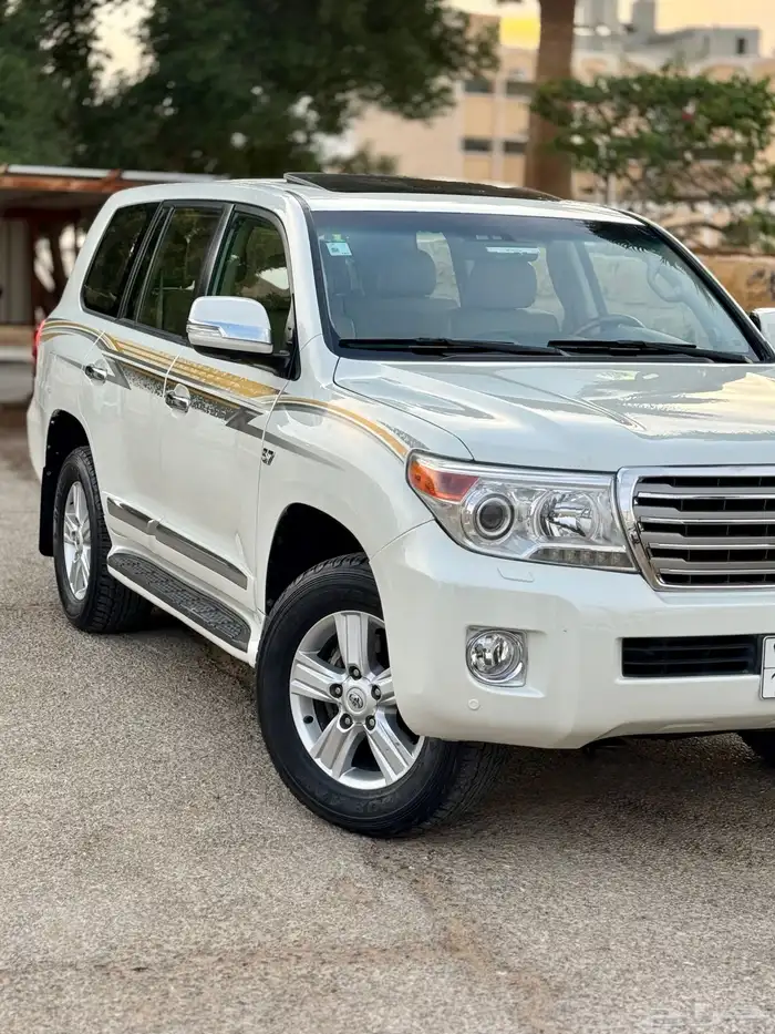 للبيع في اكس ار (VX-R) ((5.7)) 2012 ((نظيف)) 21