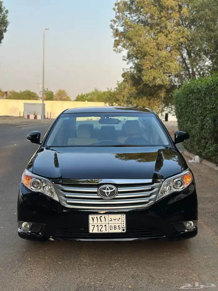 افالون ليمتد سعودي 2012 بحالة الجديد 1