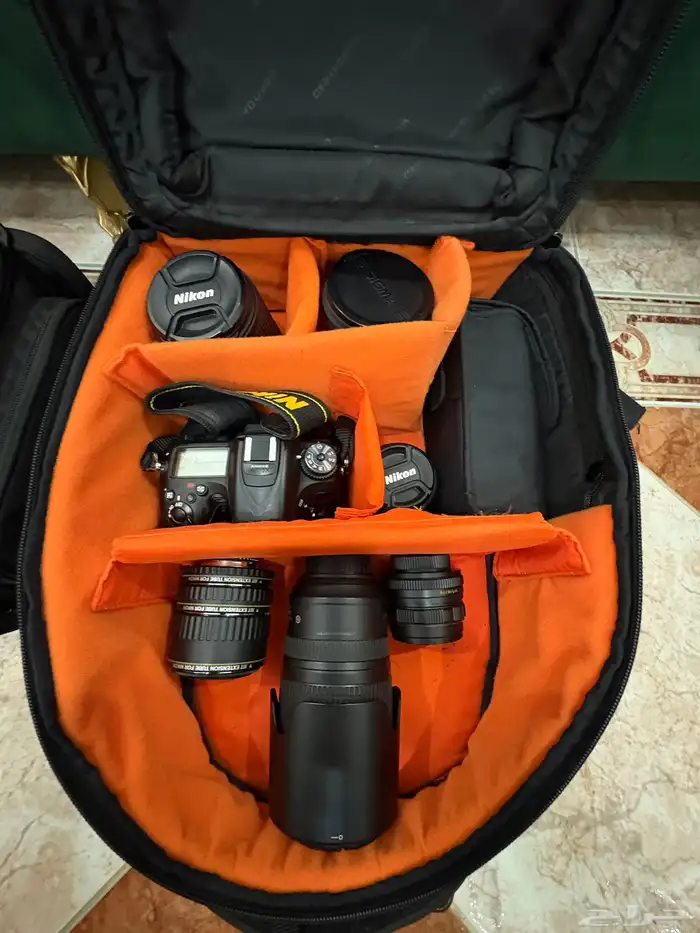 كاميرا نيكون D7100 نظيفة جدا مع خمس عدسات للبيع 33