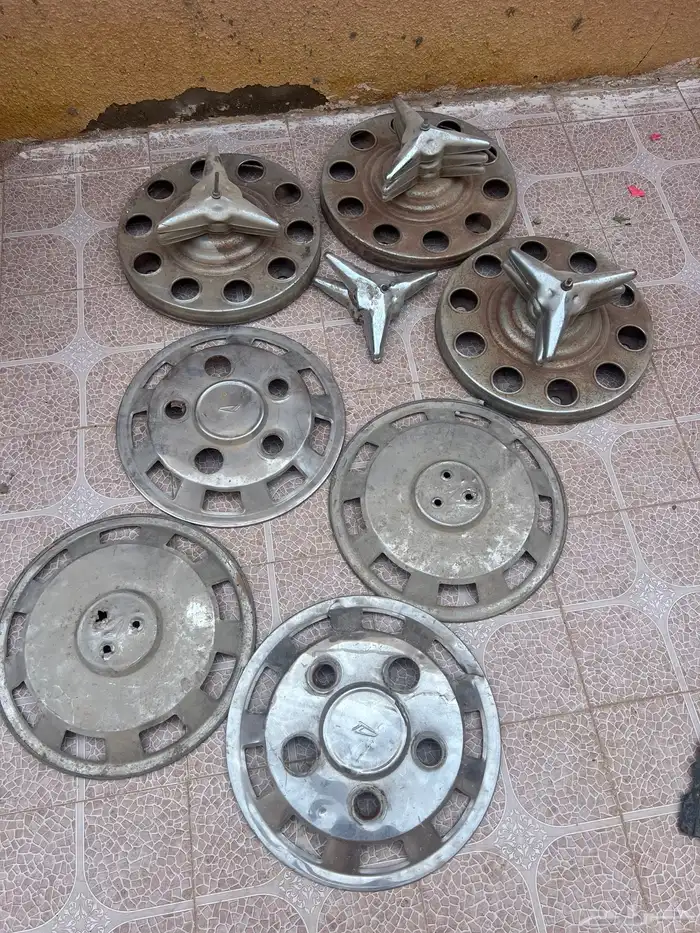 للبيع اغراض ديناء 1