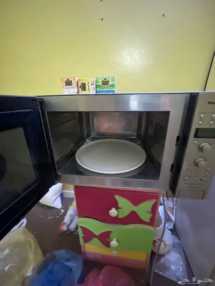 ميكرويف للبيع بحالة جديدة 1