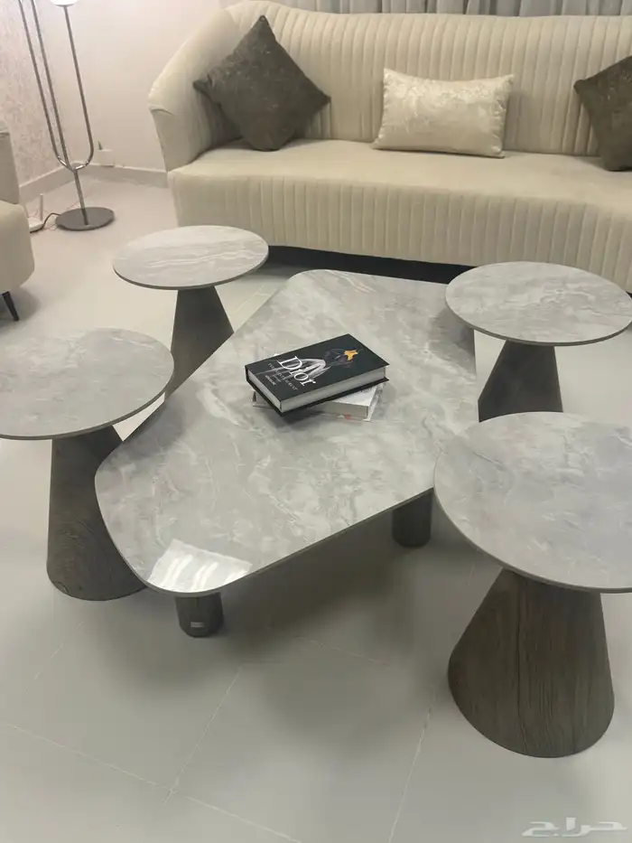 طاولة رخام 0