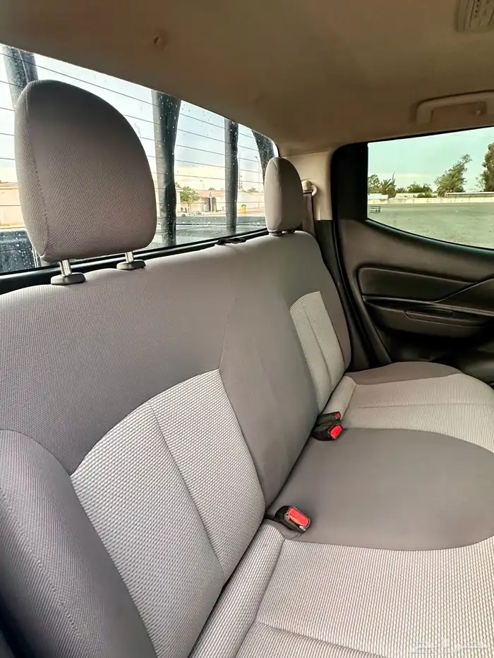 ميتسوبيشي L200 2020 دبل ديزل وكالة 11