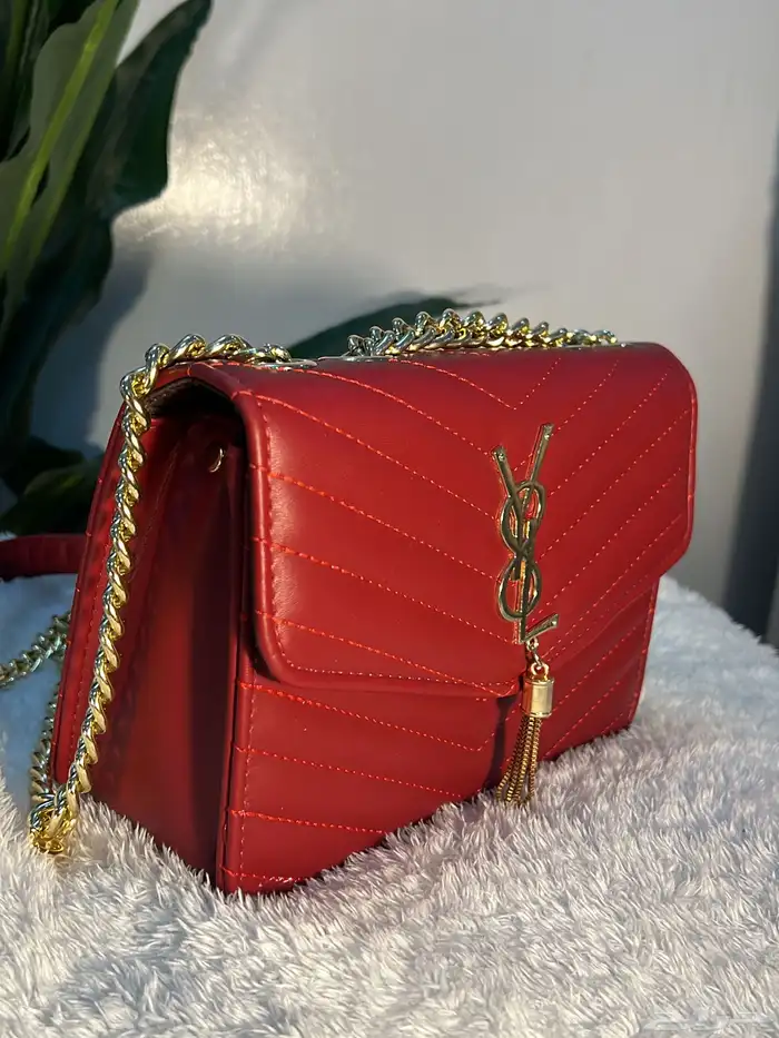 جميع الاشناط 35 ريال فقط بيع ربع درزن ونص وبالدرزن 1