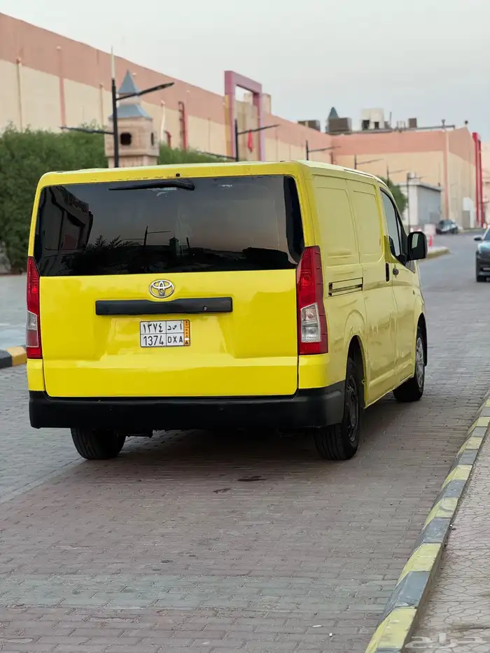 تويوتا هايس بضاعه 2019 ديزل السعر 72000 الف 8