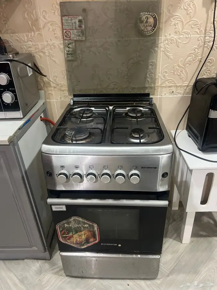 فرن و ثلاجه للبيع 2