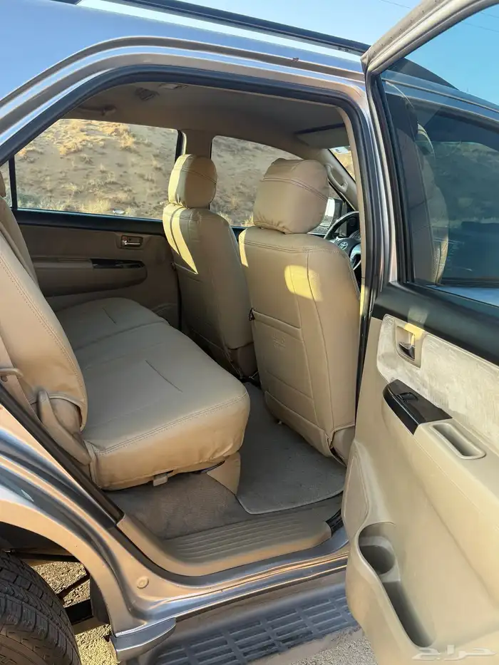 فورتشنر 2015 - 6 سرندل فل كامل نضيف جدا 10