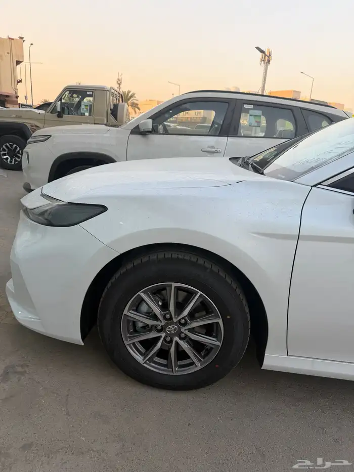 كامري ستاندر بنزين اقل سعر108000 1