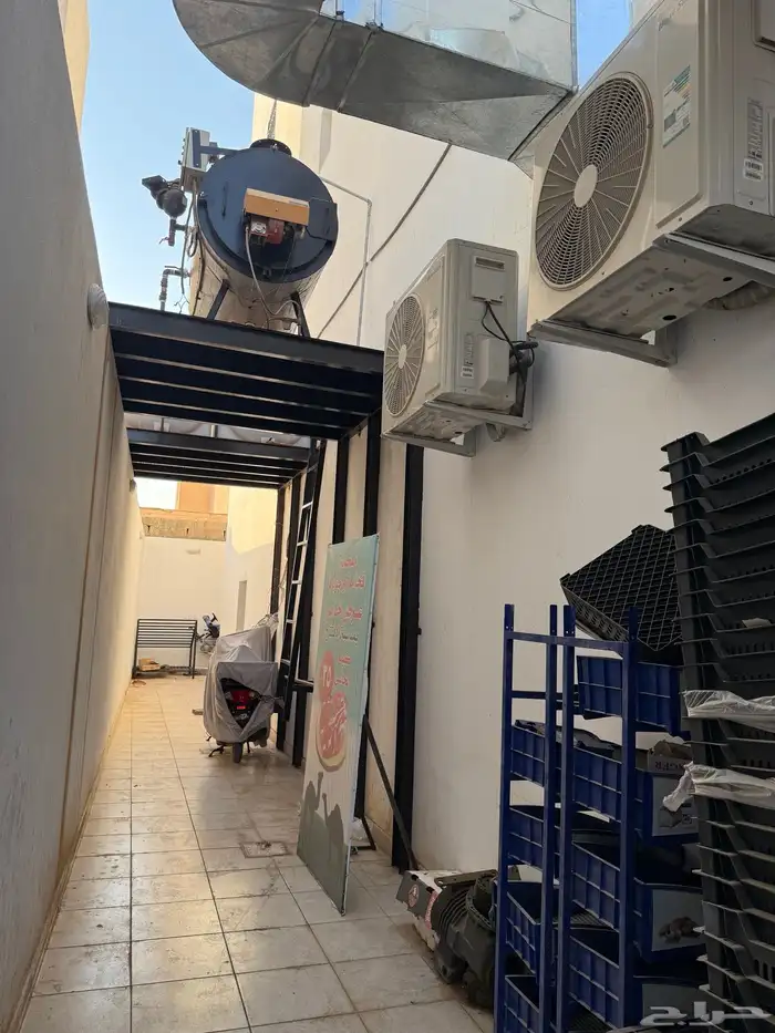 مغسلة ملابس للبيع في الخرج ( حي الزاهر ) 9