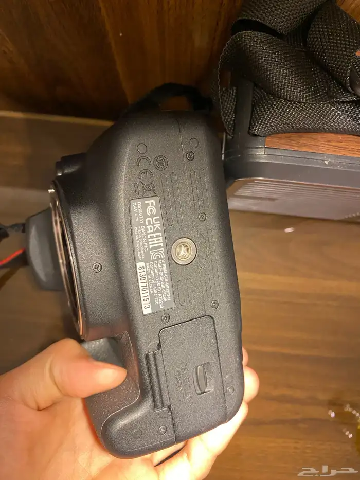 كانون canon 2000D 4