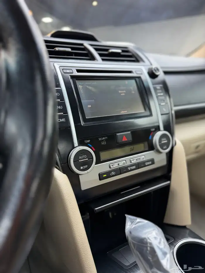 تويوتا كامري GLX 16