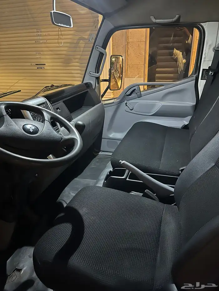 دينا متسوبيشي فوزو اسندر 2022 11