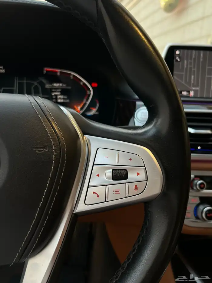 للبيع بي ام دبليو 2021 - 730 li شبه الجديده 49