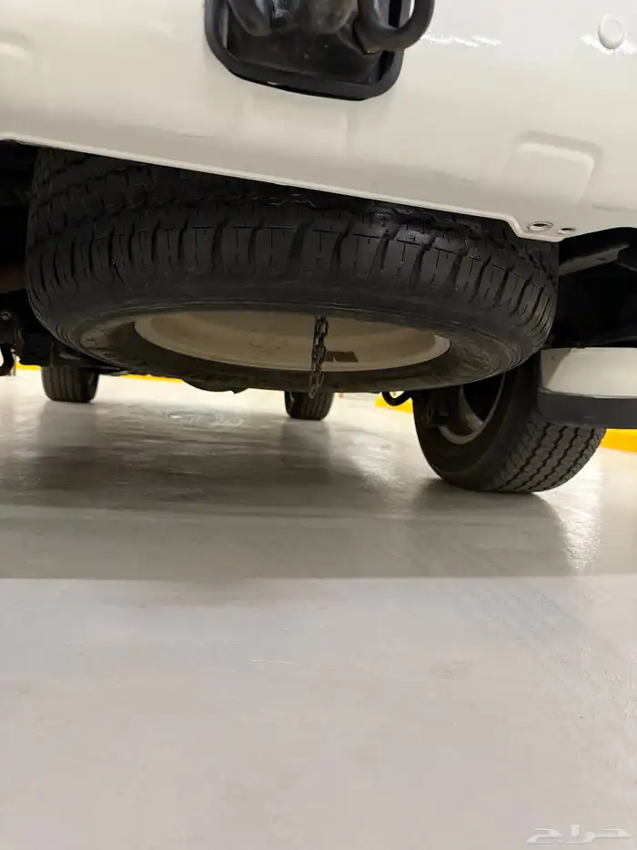 لاندكروزر موديل 2015 12