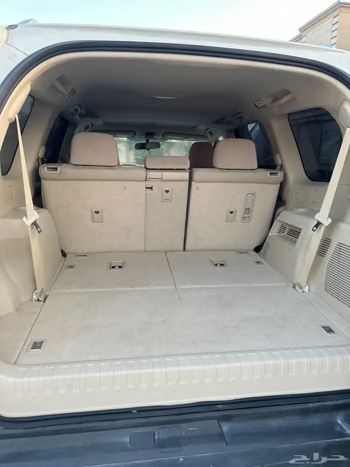 تويوتا برادو 2023 6سلندر فتحة سقف تانكي كبير فل كامل سعودي. 11