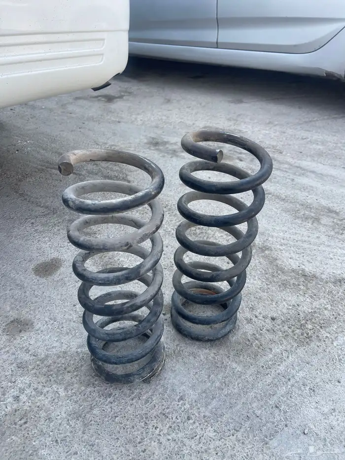 يايات فورد من 2002وتحت اصليات وكاله 0