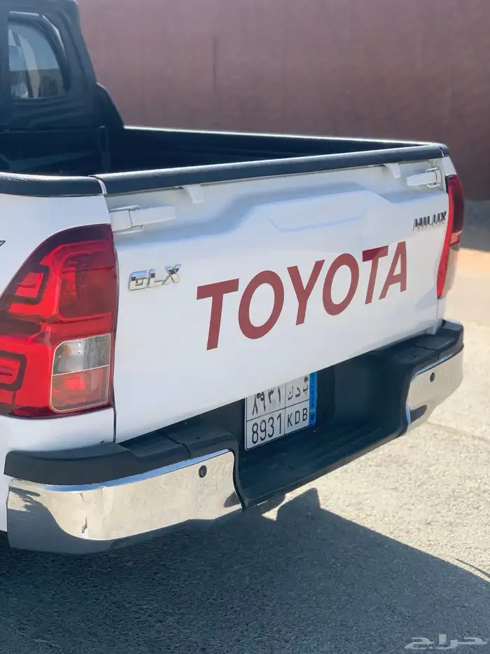 هايلكس 2018 GLX 8