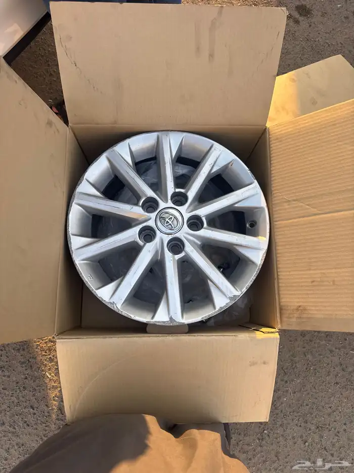 جنوط كامري من 2012الى 2017 1