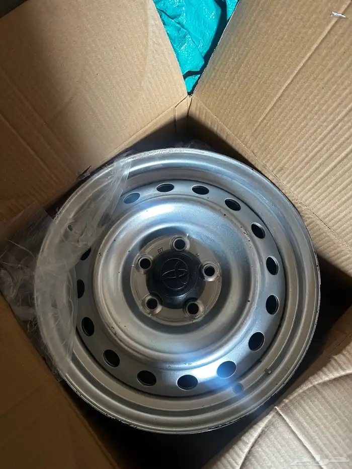 جنوط هايلكس مقاس 16 0