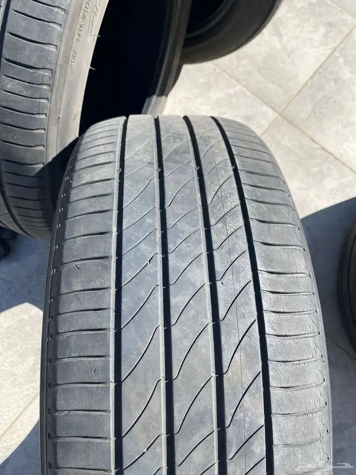 للبيع كفرات كامري من ميشلان طقم كامل 10